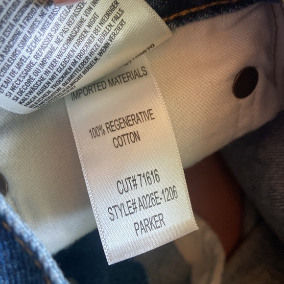 AGOLDE Parker Vintage Cut Off Short Lowkey Sz 27 100% Organic Cotton A026C-1141 - Picture 6 of 6